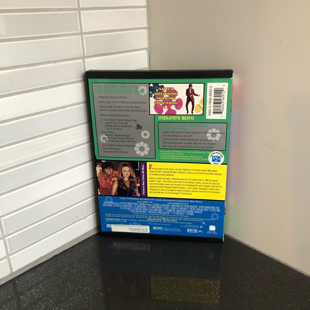 Austin Powers The Spy Who Shagged Me DVD - Picture 4 of 8